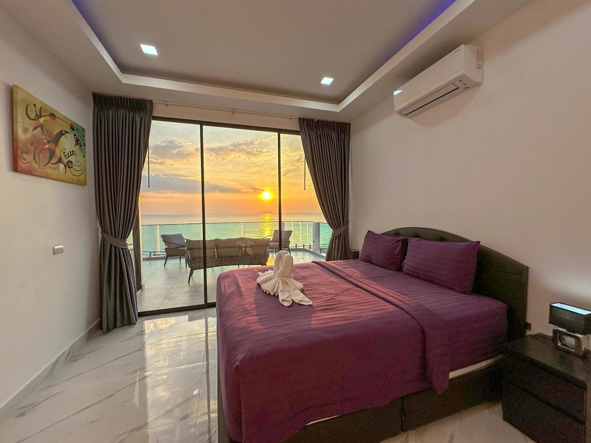 Stunning Beachfront View Luxurious Apartment 40 Jomtien Exterior foto